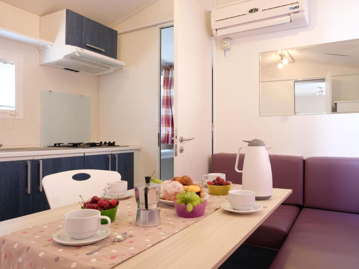 Holiday Home Balatontourist Fuered-1 By Interhome Balatonfured Exterior photo